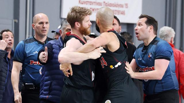 [Image: Fournie-OLYMPIAKOS-BASKET-1024x576.jpg]