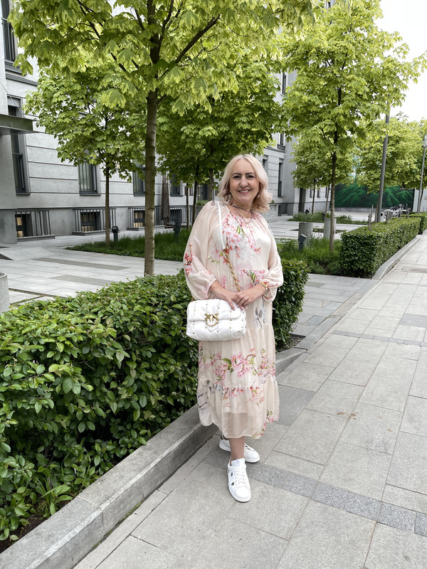 B9344285-E1F2-4B6A-9B53-F7C7506AB729