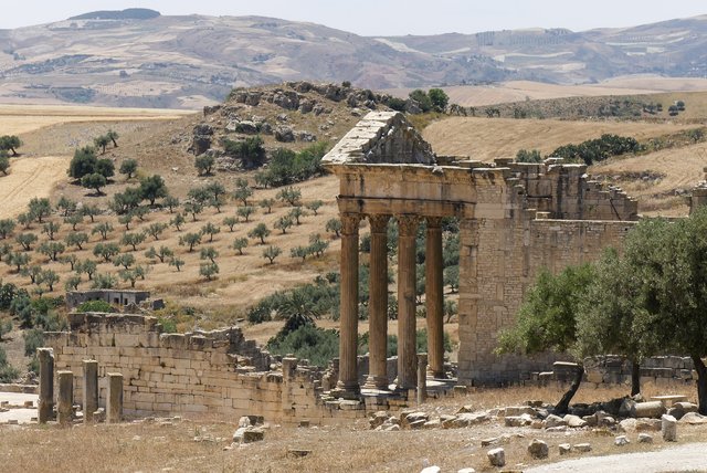 Una semana en Túnez por libre - Blogs de Tunez - Yacimiento romano de Dougga (4)