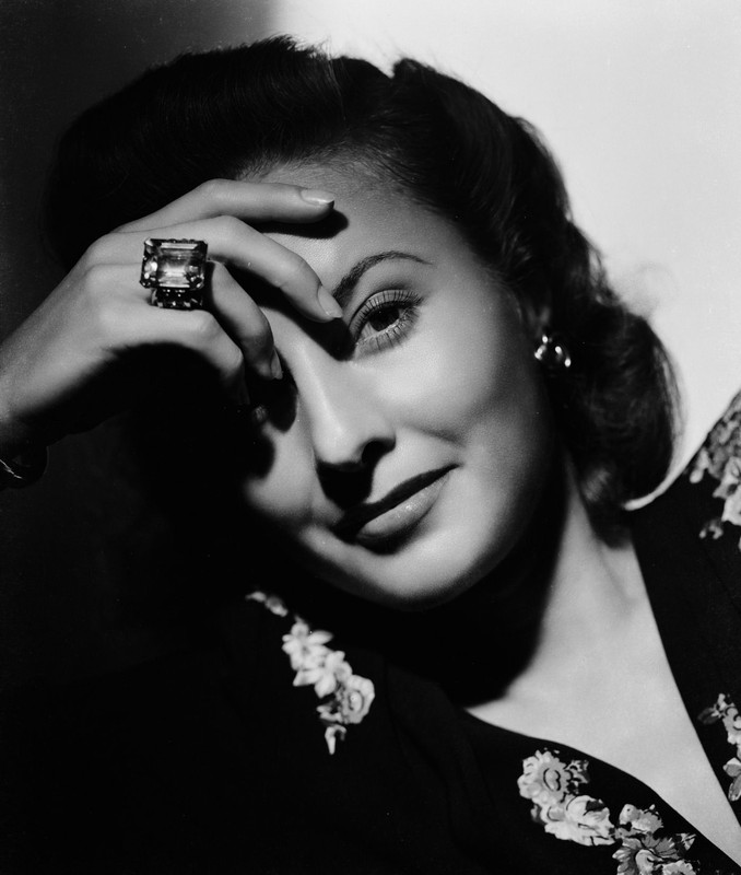 barbara_stanwyck_d71