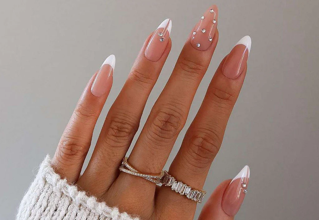Popular Rhinestone Nail Designs