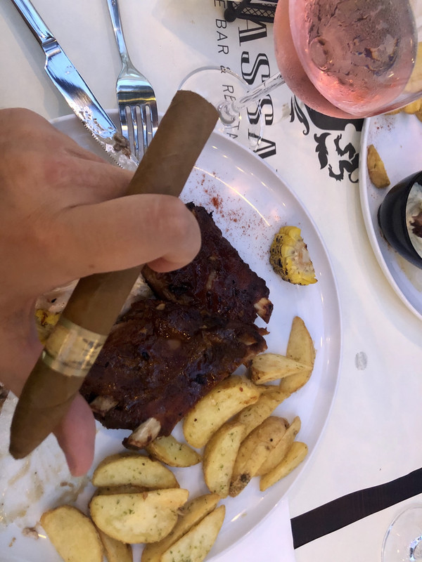 37ECF8BB-359C-42C8-886E-2154381E8E9B