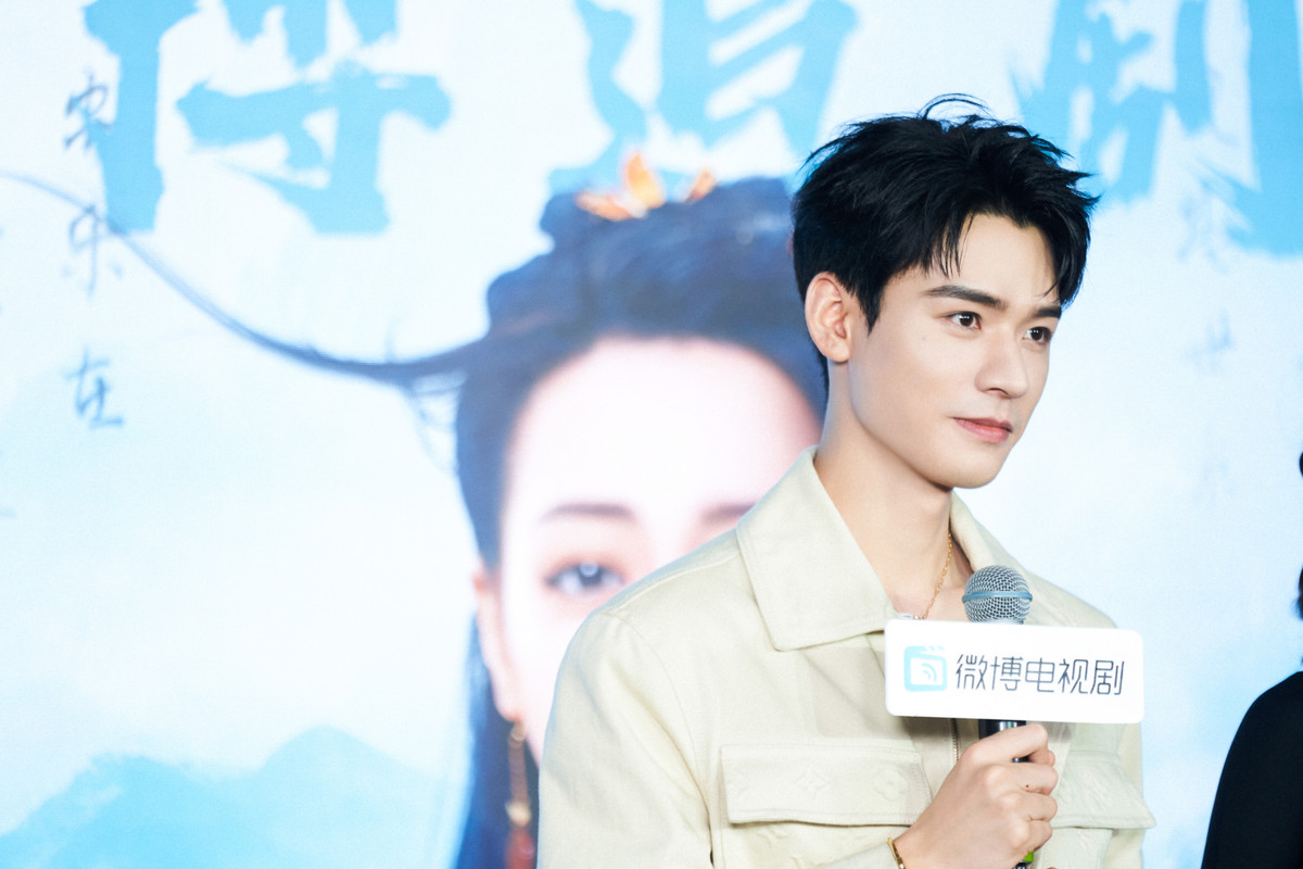 006DurXoly1hg4ihv7a1fj376k4sdkjs