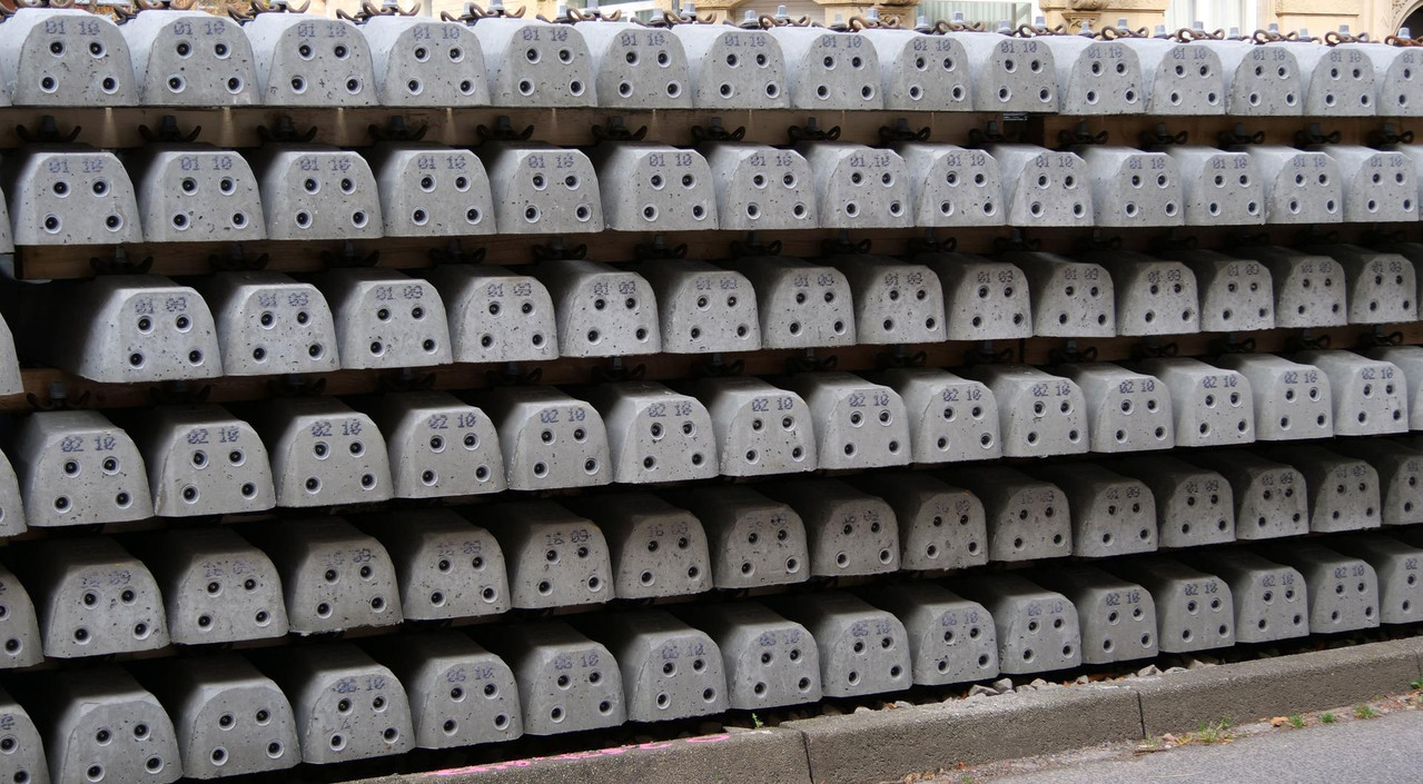 [Bild: 081125-124030-418b.jpg]