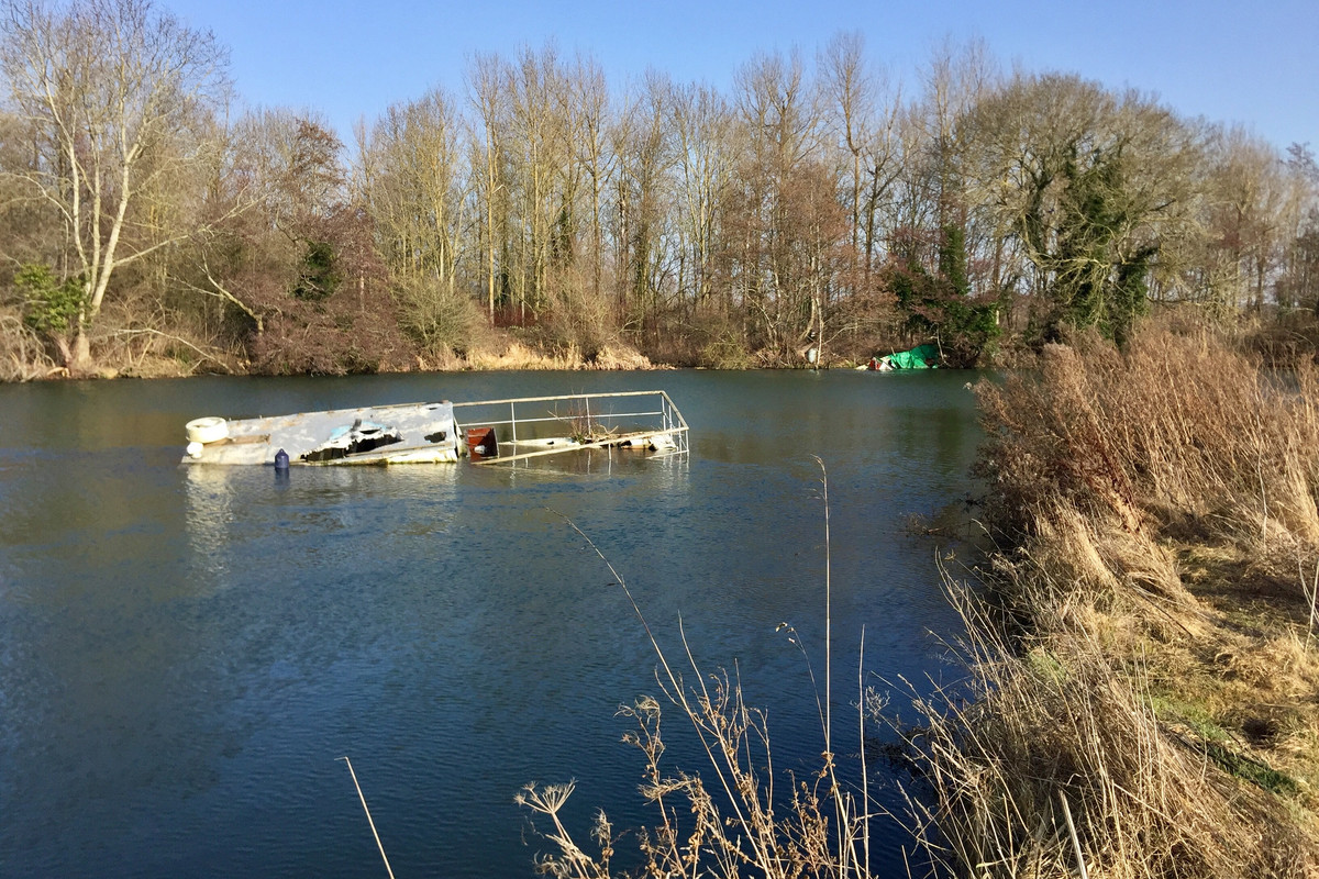 EF9A5C01-90C8-478D-AFE8-553FBEE841DF