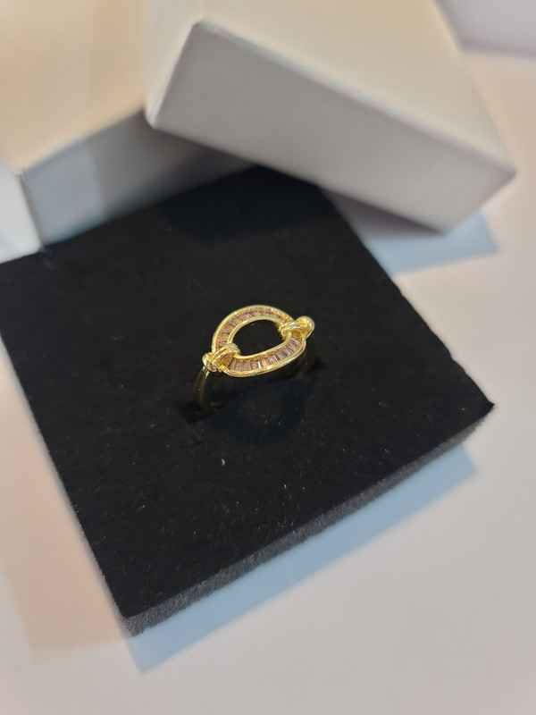 Anillo dorado 6