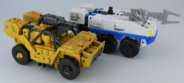 Swindle-with-Rook-Vehicle-2