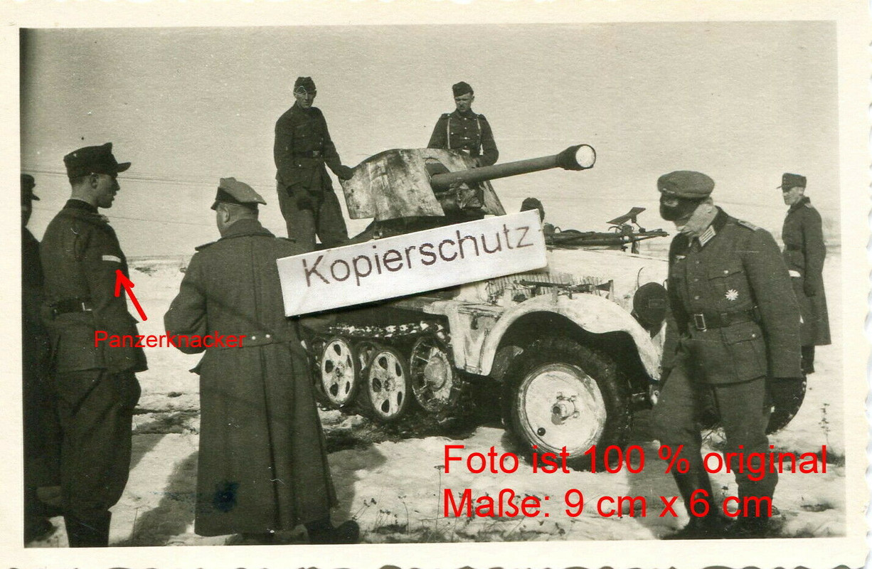 SdKfz Halbkette PAK Panzerjäger Wintertarn , Div. Kommandeur