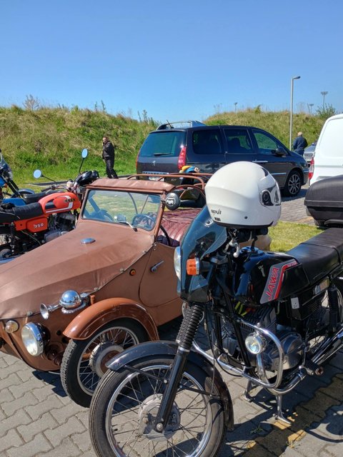 d87c4416-0c7f-48a0-92ea-f25c3f5a2de9