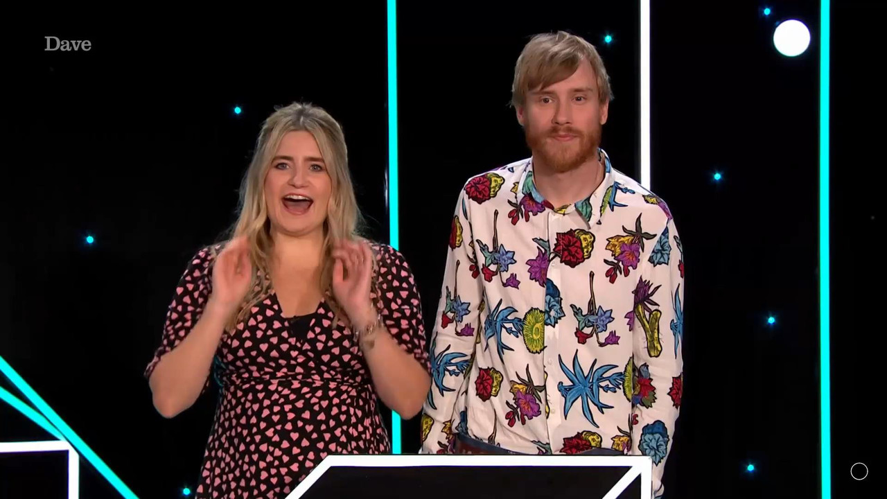 11.14 - 21.40.00 - Comedians Giving Lectures. Joining Sara Pascoe are....ts_snapshot_22.45_[2021.11.