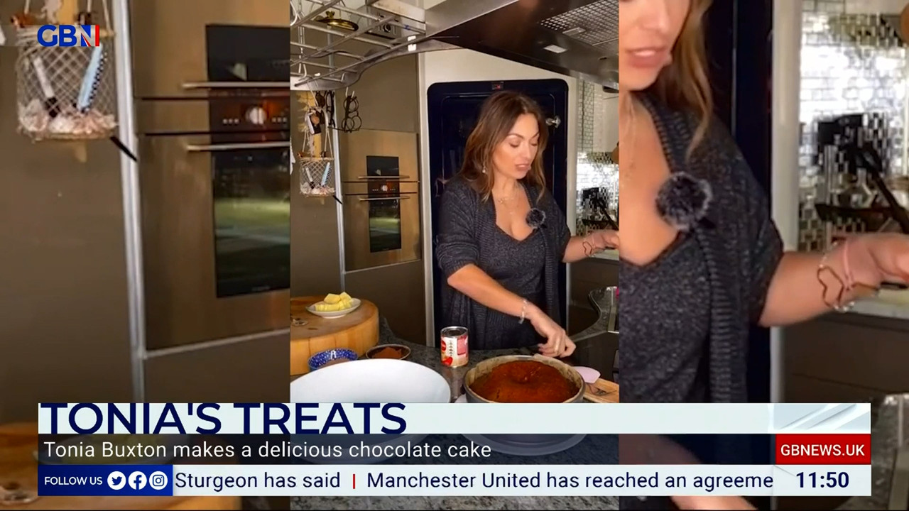 08.28 - 10.00.00 - Saturday Live UK. Opinion, news and a bit of fun o..._001.ts_snapshot_52.42.343