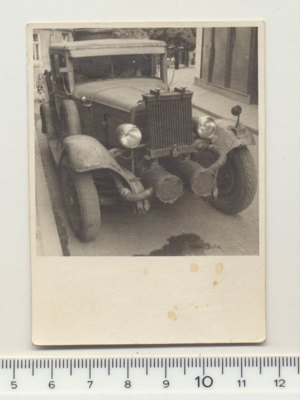 KLASSE FOTO KAMERADEN MIT LKW OLDTIMER 2WK