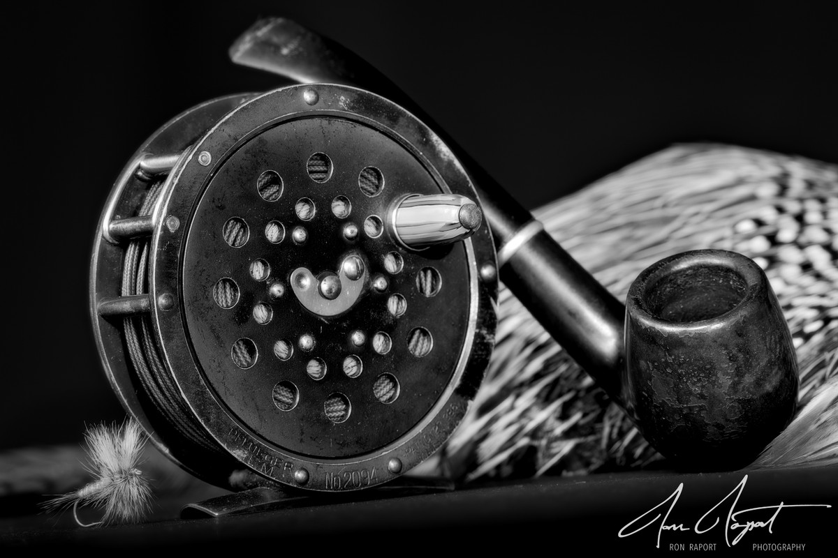 Pflueger & pipe B&W