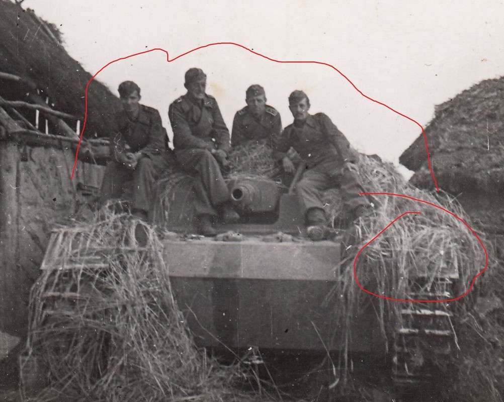 Foto Soldat Panzer Tank Sturmgeschütz Stug Wappe