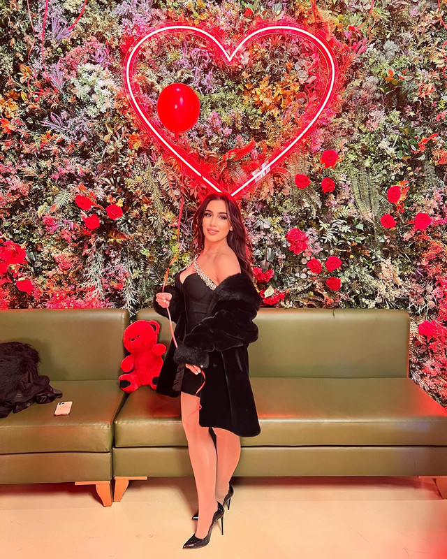صور مغرية 2026 | ريبيكا أوندونيو نار - صور سكس ريبيكا أوندونيو!  Rebecaandonian-1756050286686