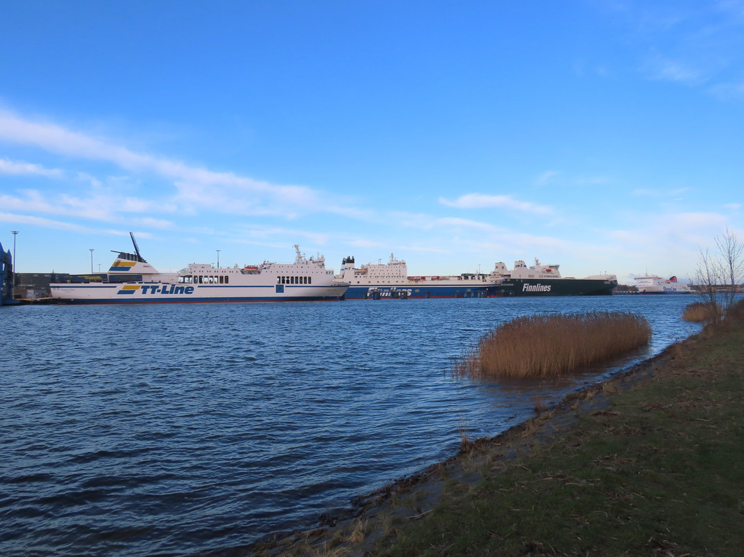 2025-01 5 Skandinavienkai ( Marko Polo, Finntrader, Finneco III & Stena Flavia)