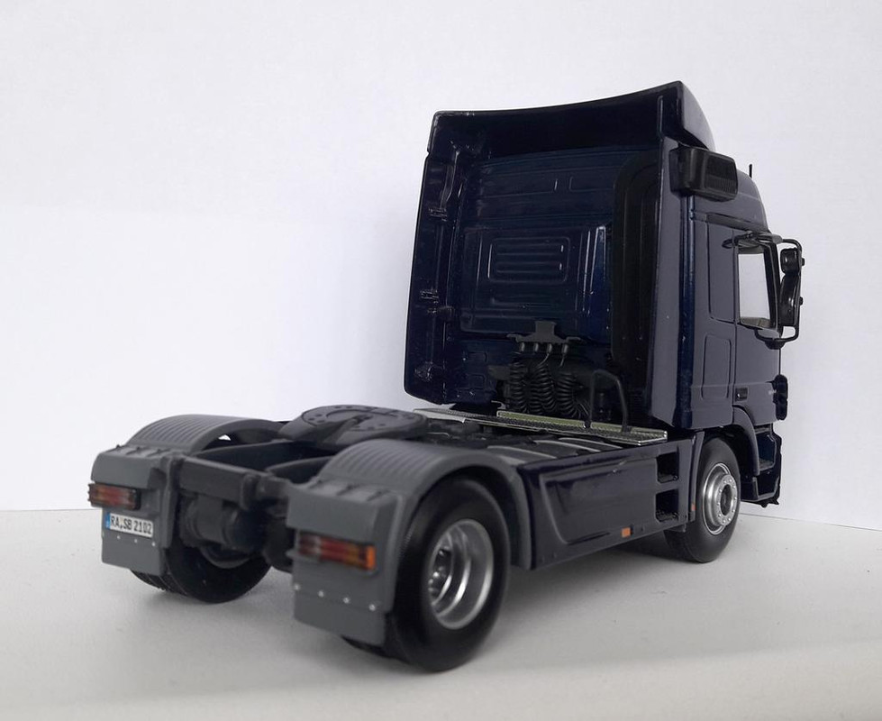 Mercedes Actros MP2 Minicamps (5)