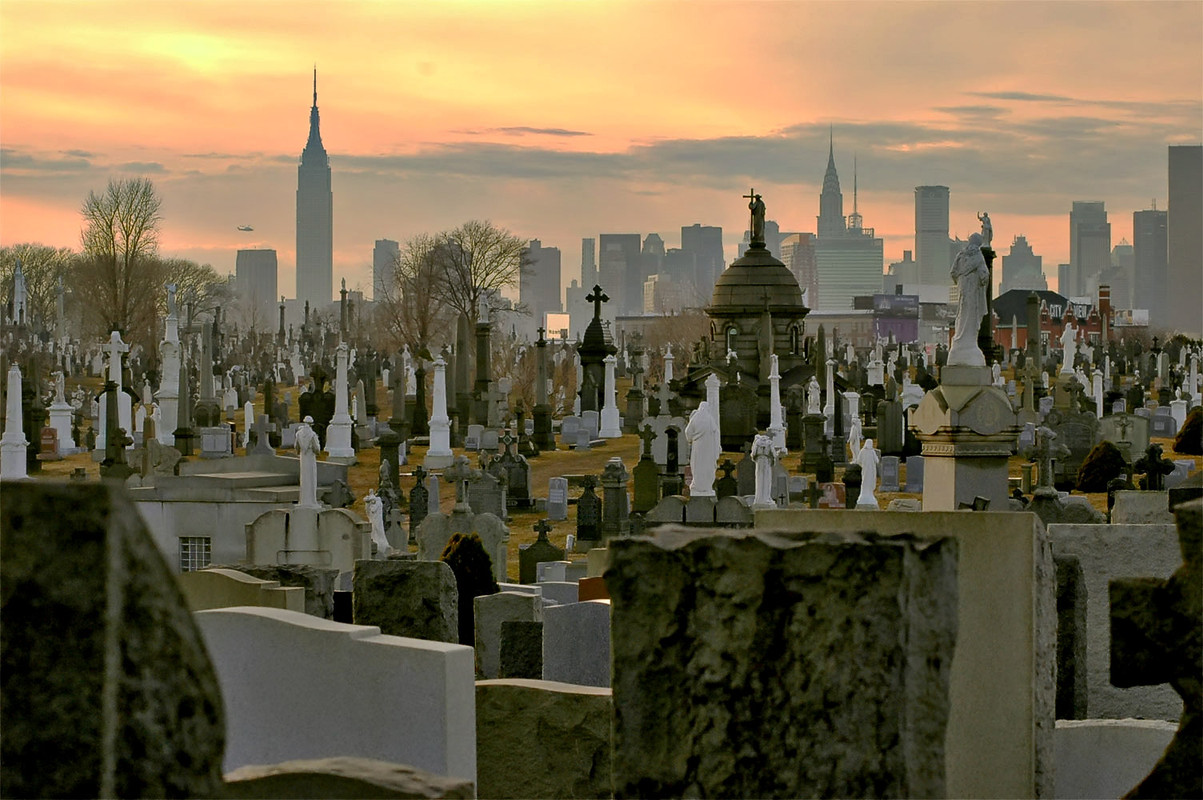 CalvaryCemeteryQueens_edit (1)
