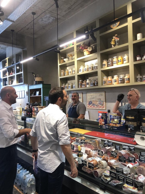 IMG-2c520aa9fdfd27b05519545be82b8efe-V