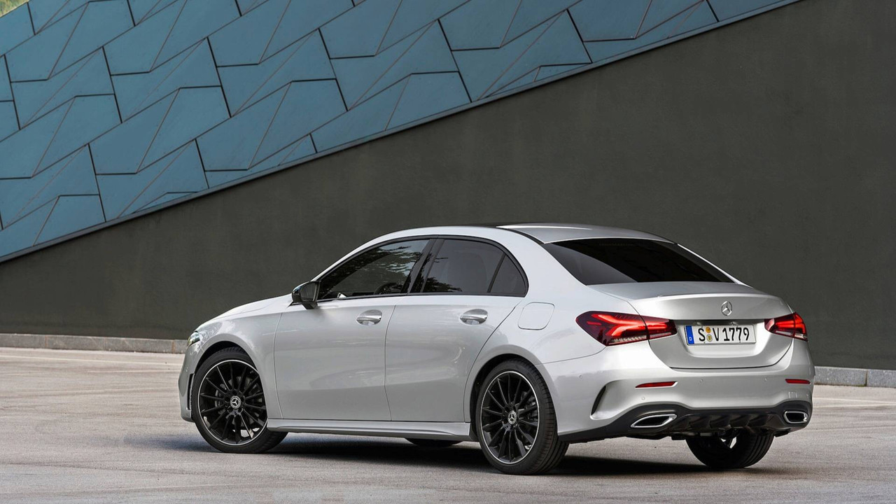 2019 Mercedes-Benz A-Class Saloon (21)