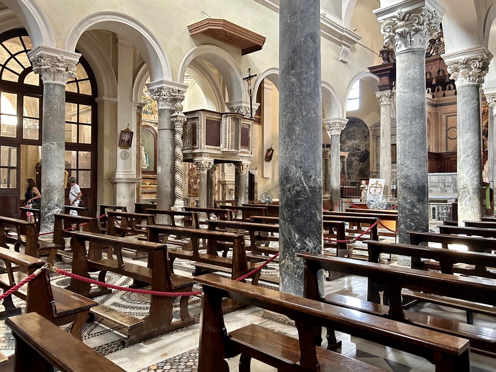 Жаркий сентябрь на побережье Тирренского моря. Жаркий сентябрь на побережье Тирренского моря.