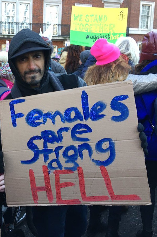 DSJc83YWAAA77Gi copy