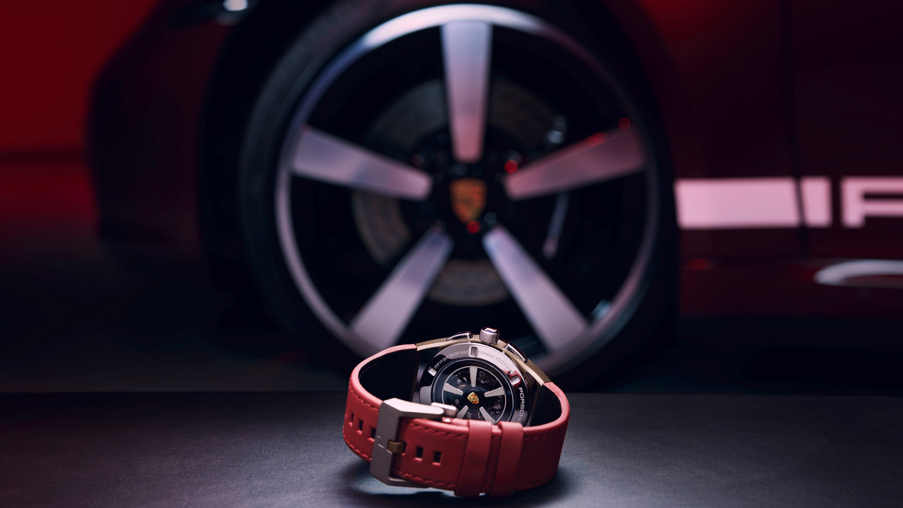 high_911_targa_4s_heritage_design_edition_chronograph_2020_porsche_ag