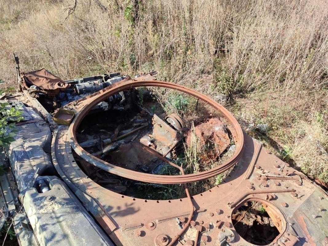 2011 T-64BV destr 31 08 23