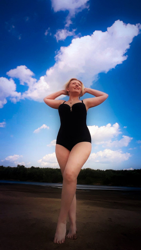 Корнеева Валерия_полный рост_01