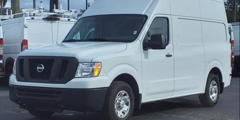 Used Nissan NV 2500 HD High Roof