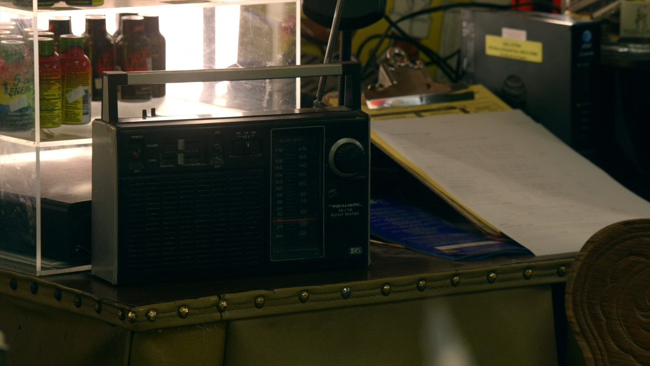 Preacher (2016) - S02E01 - On the Road (1080p BluRay x265 RCVR).