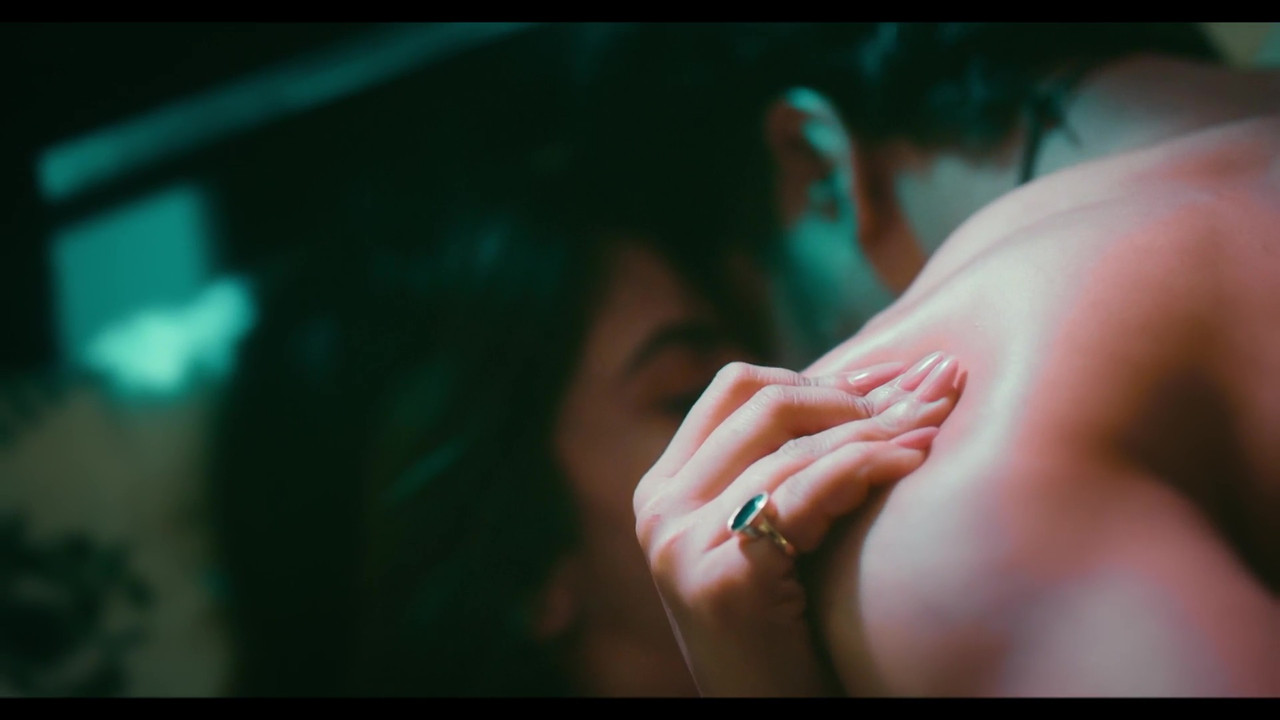 vlcsnap-2025-04-16-23h10m18s093