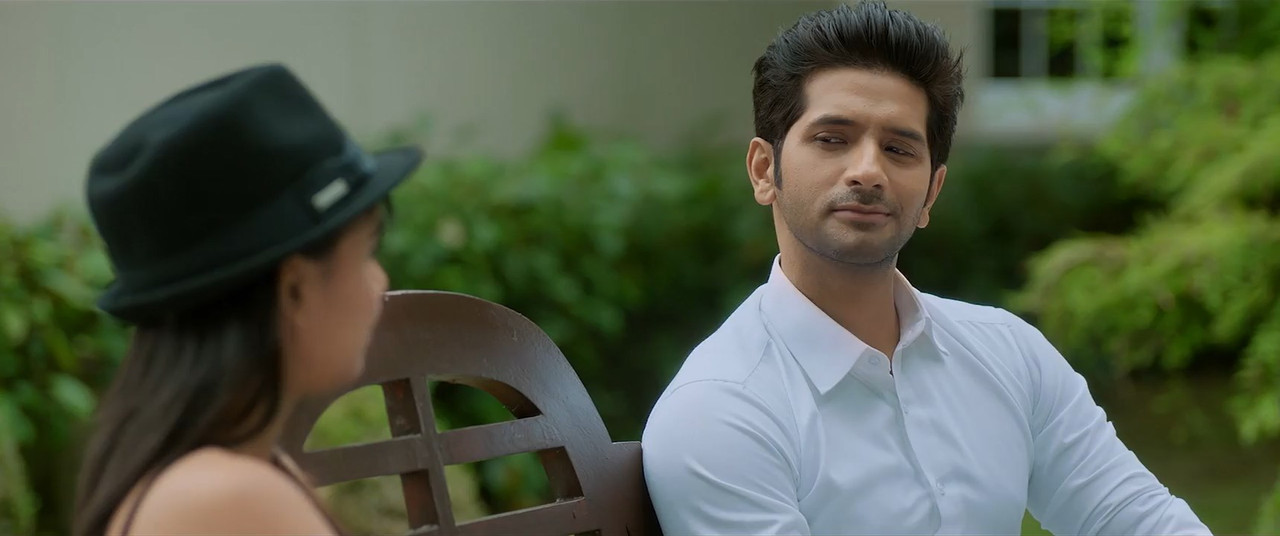 Bobby Aur Rishi Ki Love Story 2025 WebRip [Hindi] 480p, 720p ESub Screenshot