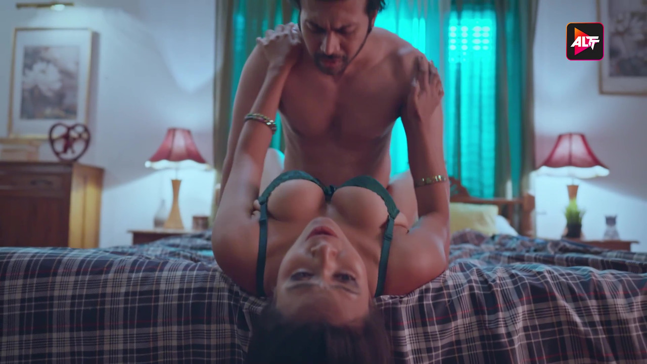 vlcsnap-2025-05-13-01h33m50s932