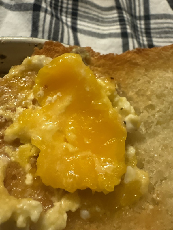 78439624049 B5C23E6F 1C27 4D1F B459 C22EA2131A5B