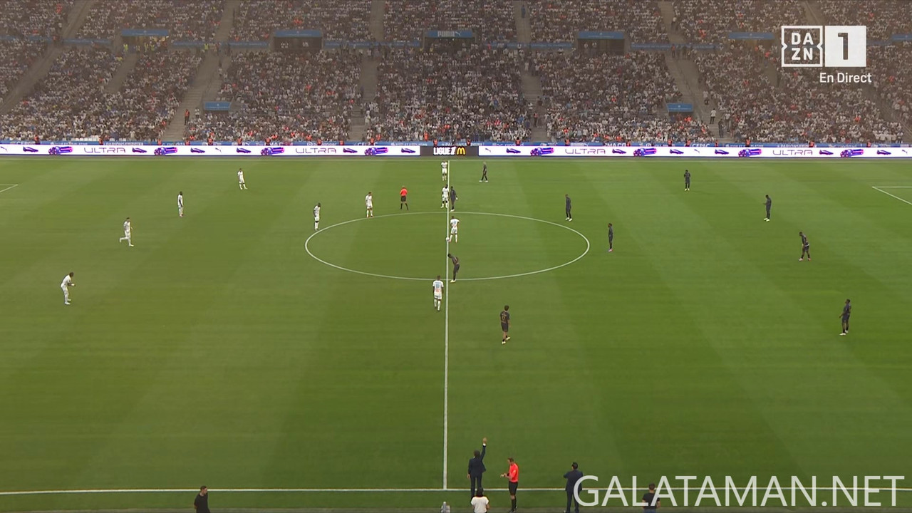 [Image: 08-25-20-30-00-DAZN-1-FHD-Olympique-de-M...09-356.jpg]