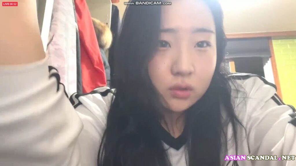 Asian-Scandal2025-4812