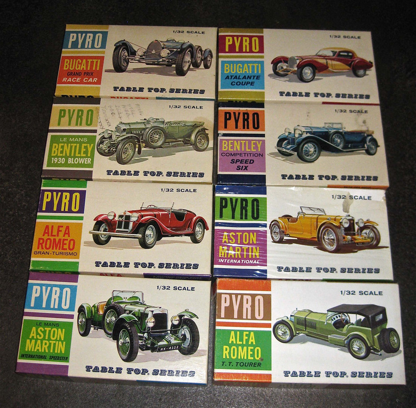 Pyro Cars 1-32 Small Boxes