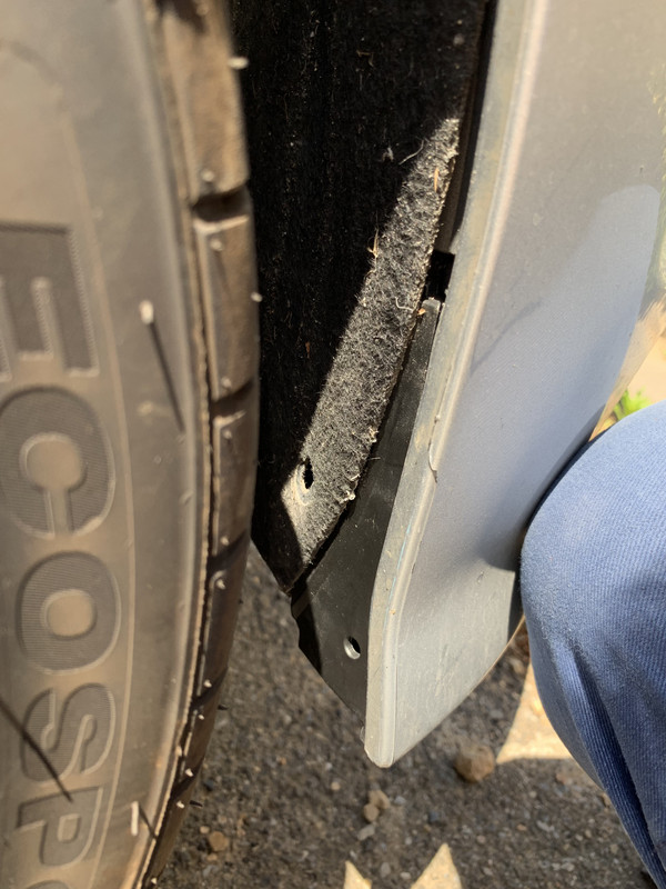 0A59E423-ED64-4679-9AE7-757EACAB6B47