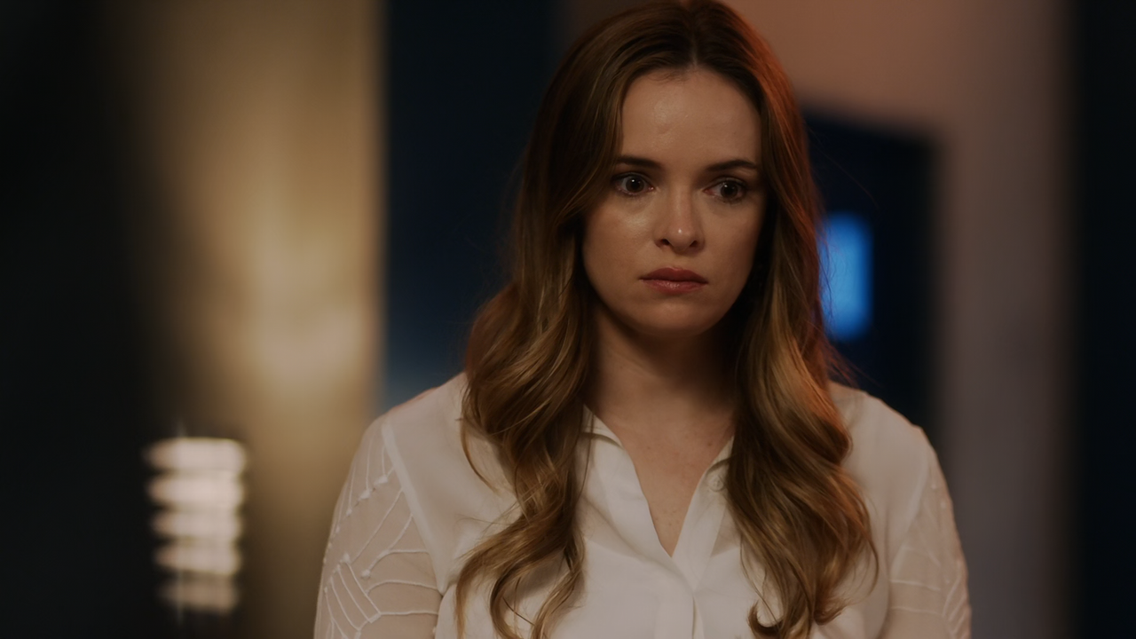 The.Flash.S07E03.Mother.1080p.10bit.AMZN.WEB-DL.DDP5.1.HEVC-Vyndros.mkv_snapshot_05.46_[2021.03.22_1