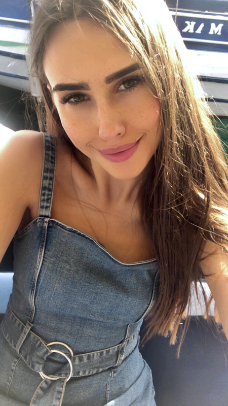 8CF72779-8085-42AA-A848-D41BB275AFAE