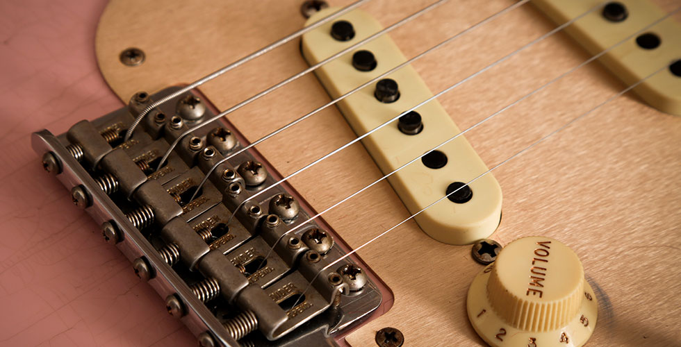 String an ElectricGuitar Strings