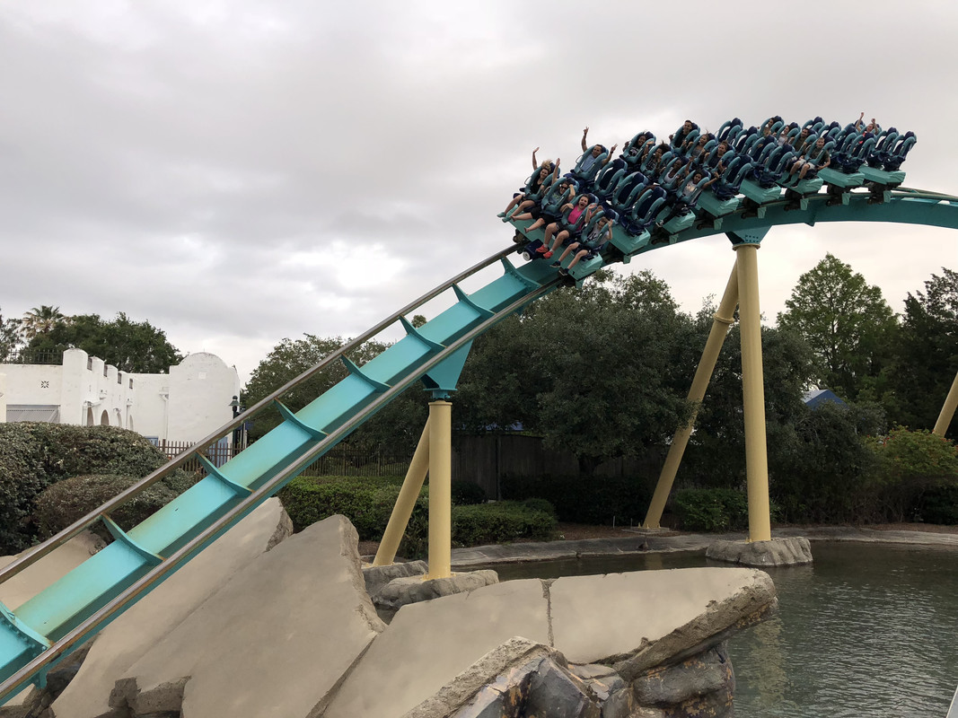 BC9472CB-6E67-4A5C-8334-D37F961EFAB4