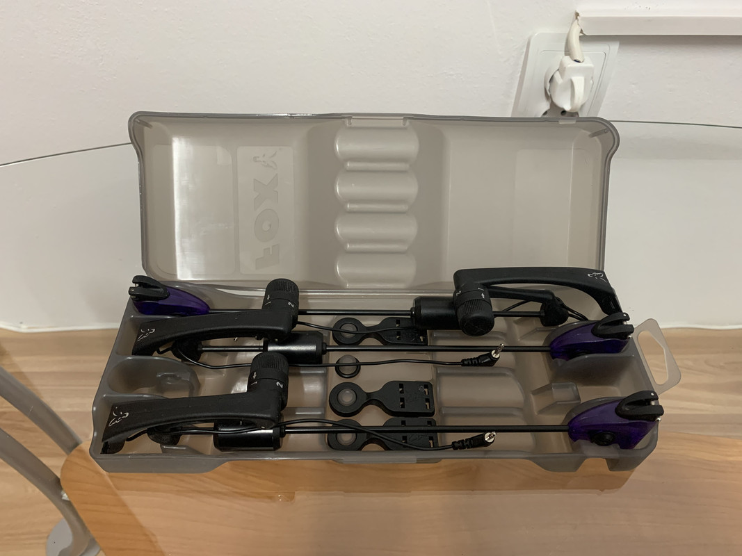 0C0DC77D-21A4-44BB-9647-56CA5DA32291