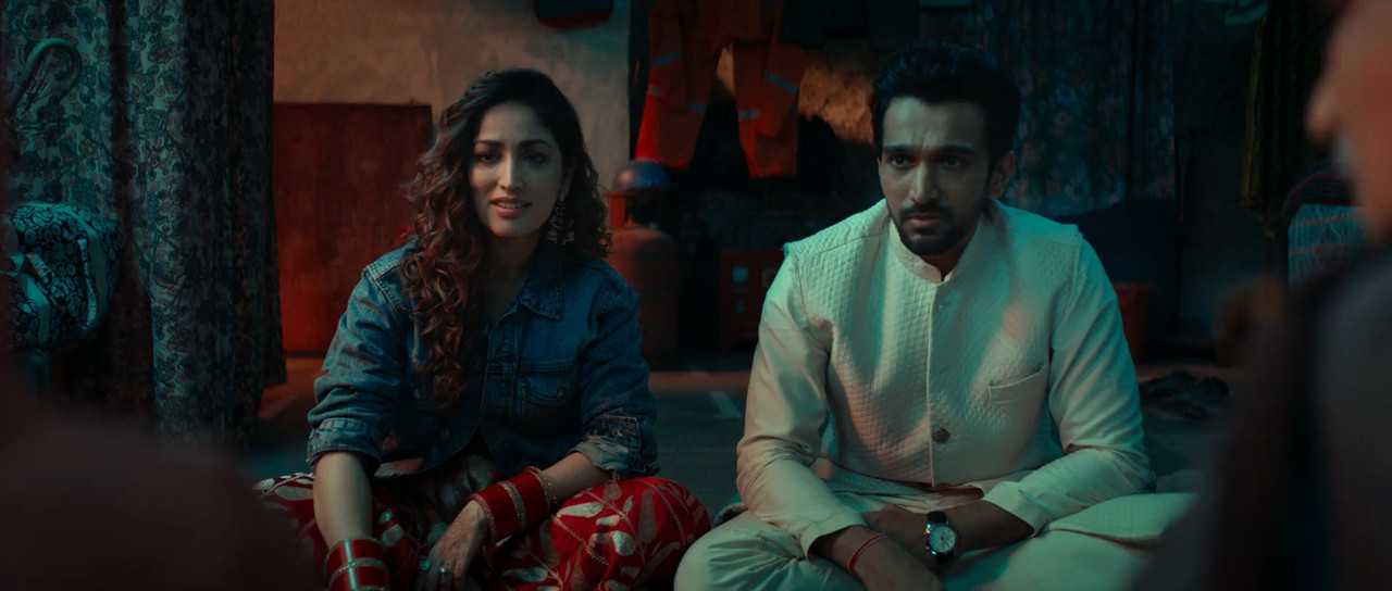 Dhoom Dhaam 2025 WebRip [Hindi + Tamil + Telugu] 480p, 720p, 1080p ESub Screenshot