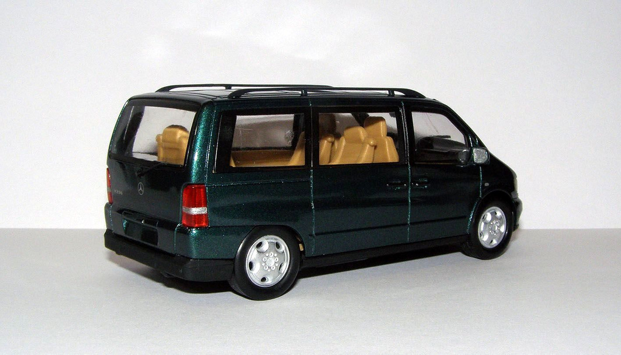 1998 Mercedes-Benz V 230 (W638%2) (Schuco) 2