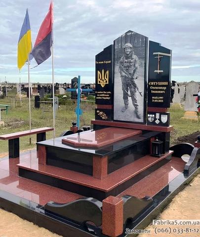 Комплексний благоустрій поховань — гідна шана полеглим