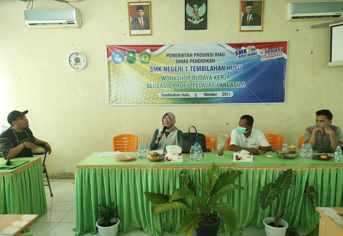 BUDAYA KERJA (14)