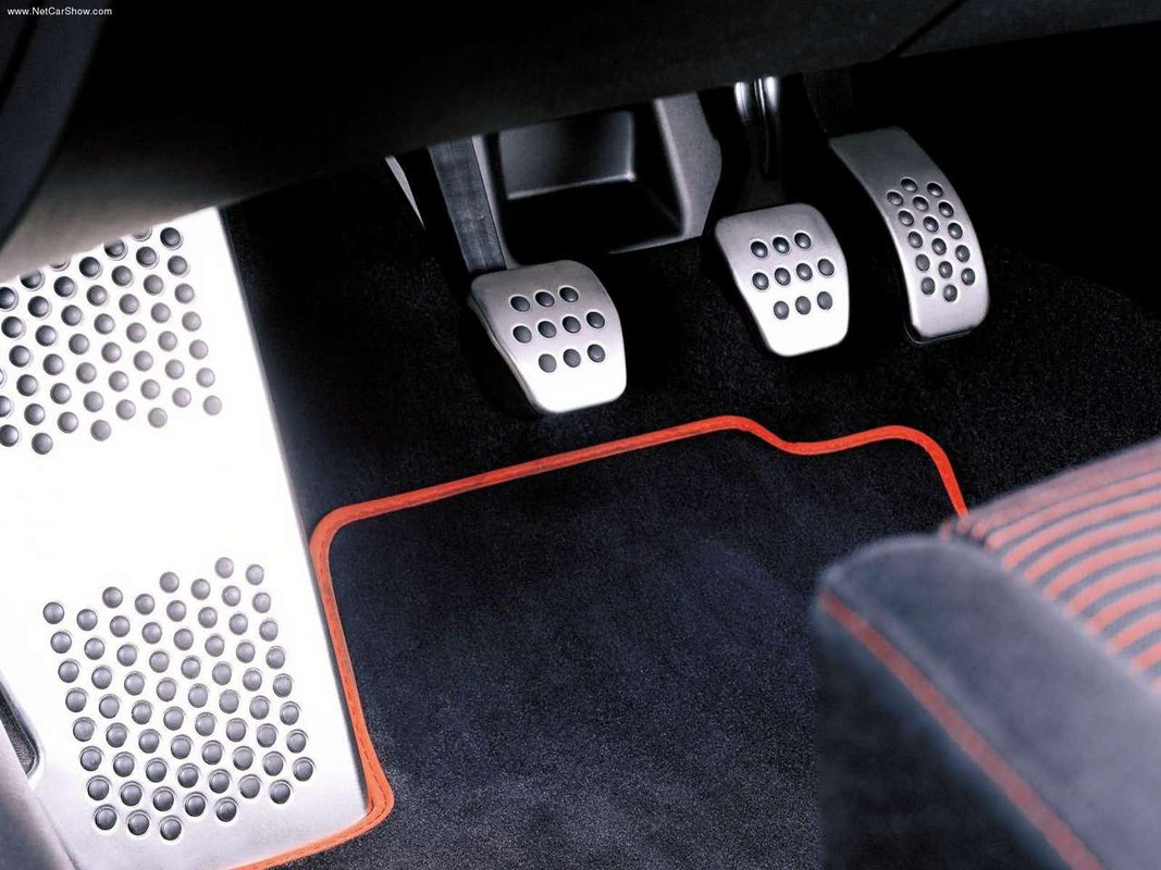 volkswagen-golf-iv-gti-23