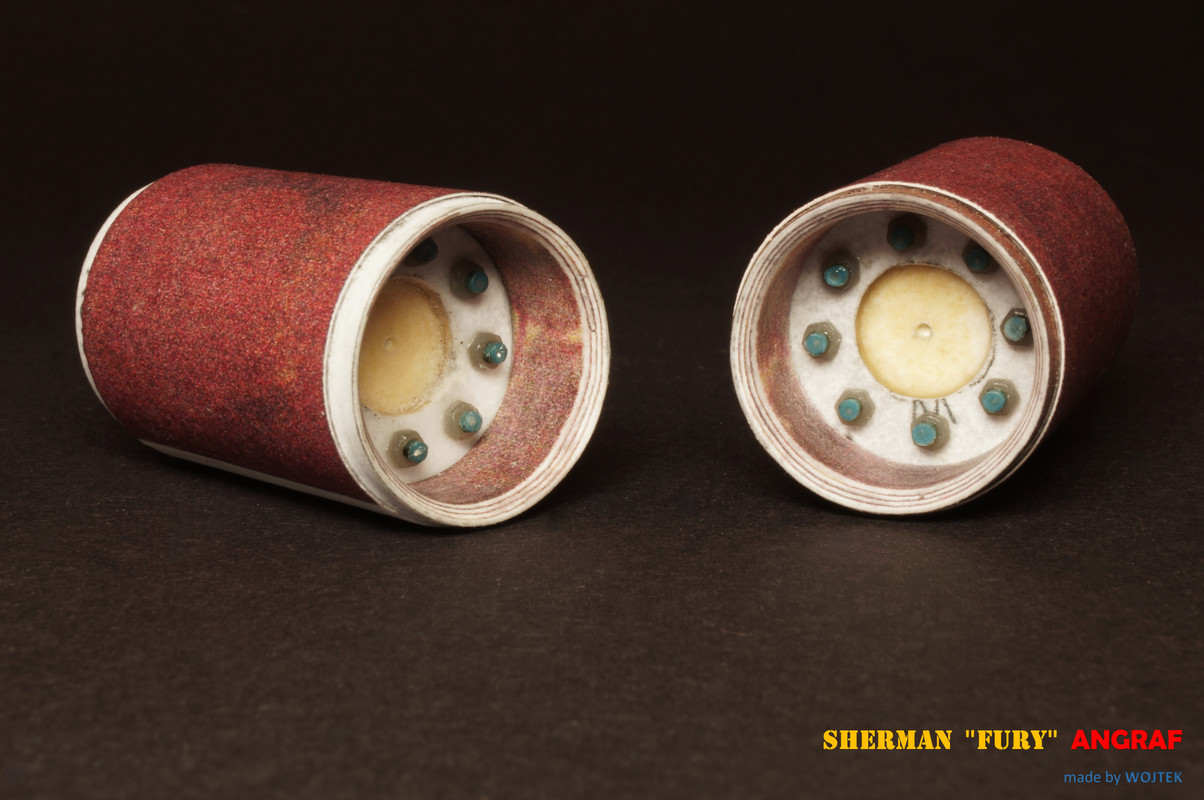 M4A3E8 SHERMAN  FURY 99